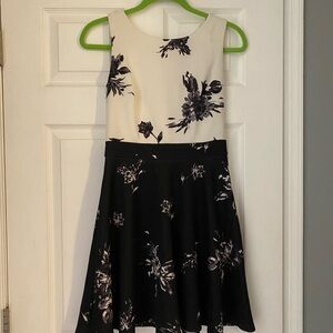 Black and white floral xhilaration (target) dress size M. Scuba like material.